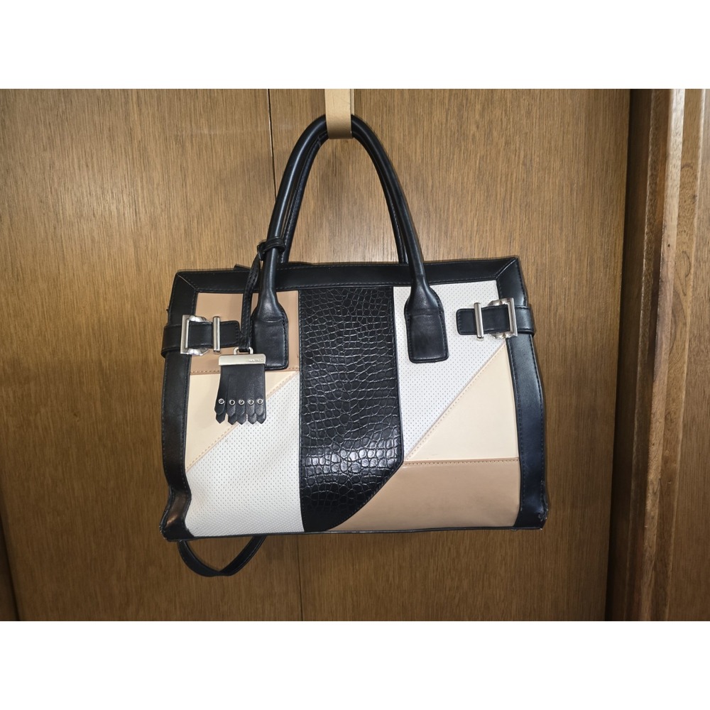Nine West Clean Living Tote Tan/Black/White Women‎ Bags Medium Handbags